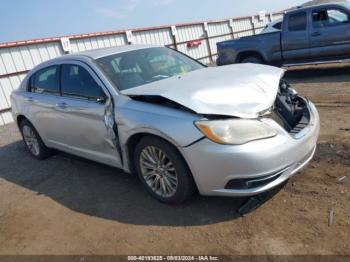  Salvage Chrysler 200