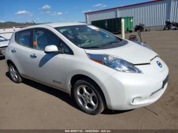  Salvage Nissan LEAF