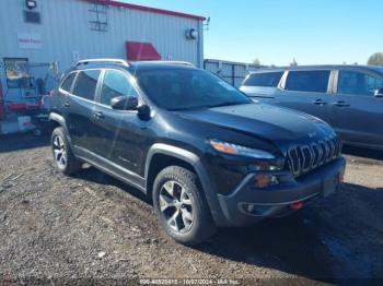  Salvage Jeep Cherokee