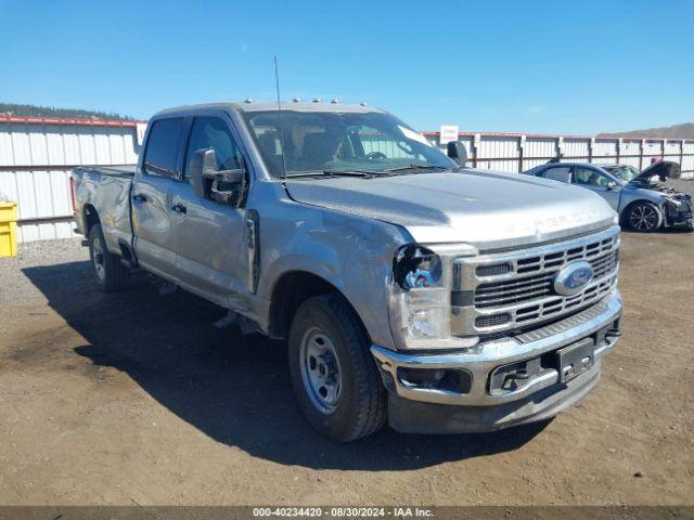  Salvage Ford F-350