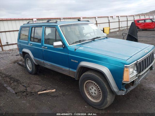  Salvage Jeep Cherokee