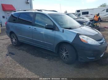  Salvage Toyota Sienna