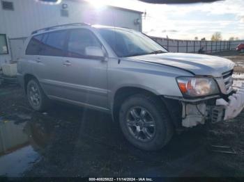  Salvage Toyota Highlander