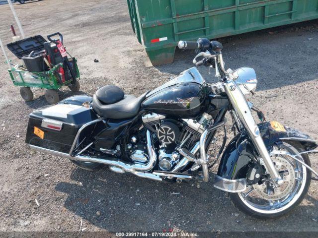  Salvage Harley-Davidson Flhr