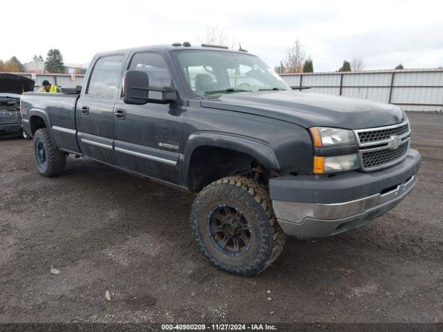  Salvage Chevrolet Silverado 2500