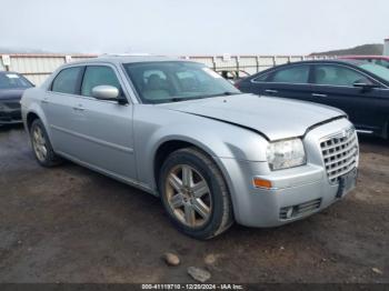  Salvage Chrysler 300