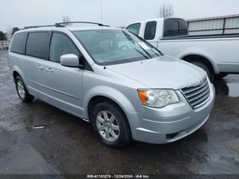  Salvage Chrysler Town & Country