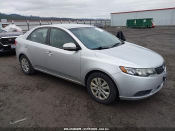  Salvage Kia Forte