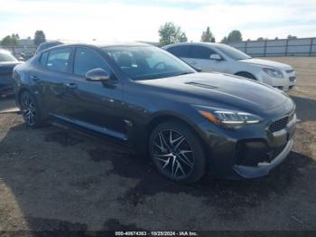  Salvage Kia Stinger