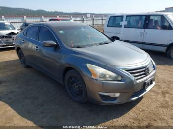  Salvage Nissan Altima