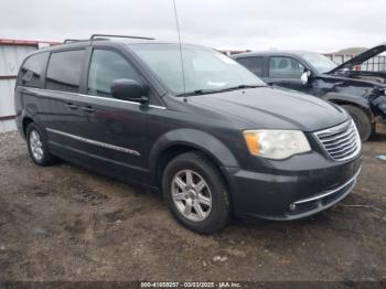  Salvage Chrysler Town & Country