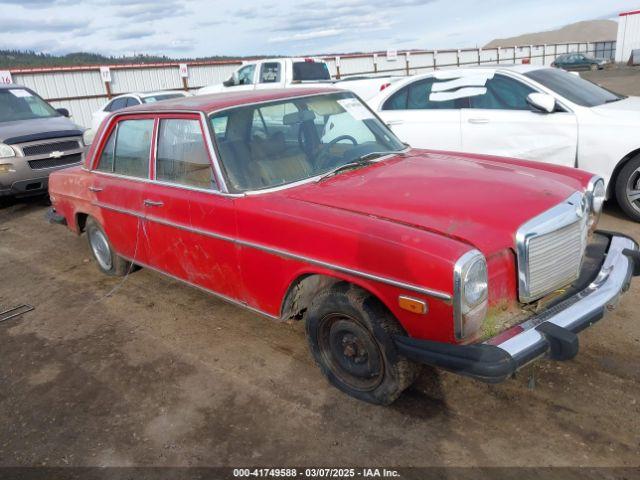  Salvage Mercedes-Benz 240d