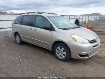  Salvage Toyota Sienna