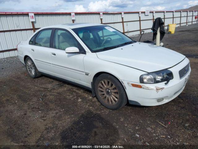  Salvage Volvo S80