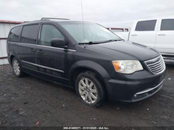  Salvage Chrysler Town & Country
