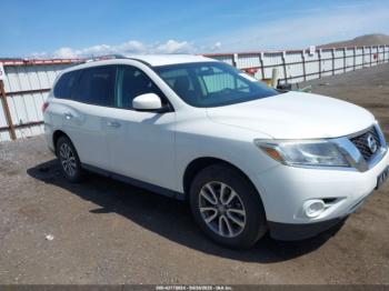  Salvage Nissan Pathfinder