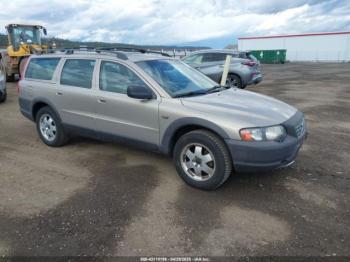  Salvage Volvo V70