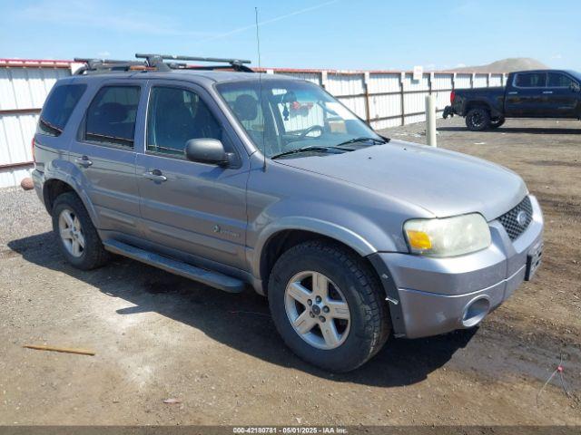  Salvage Ford Escape