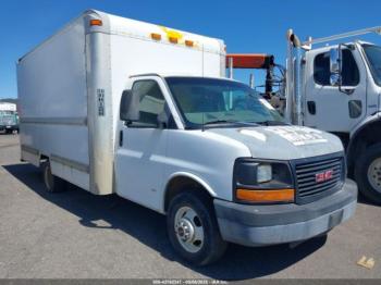  Salvage General Motors Savana Cutaway