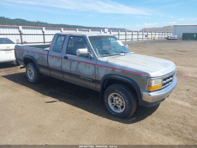  Salvage Dodge Dakota
