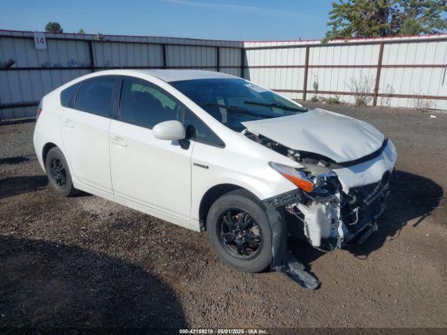  Salvage Toyota Prius