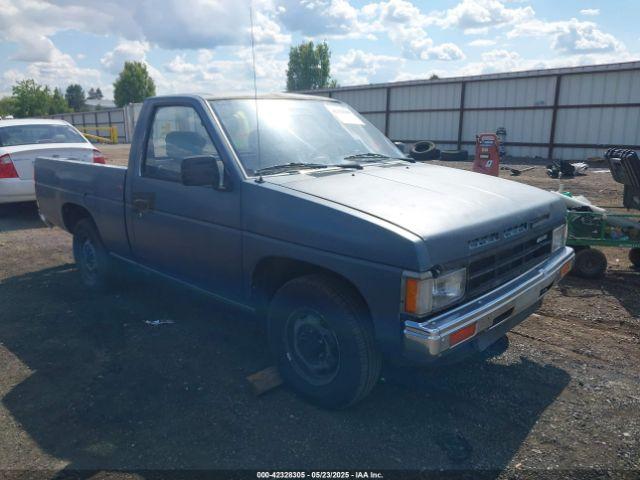  Salvage Nissan D21