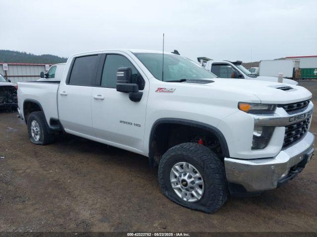  Salvage Chevrolet Silverado 2500