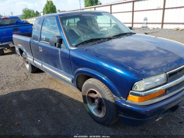  Salvage Chevrolet S-10