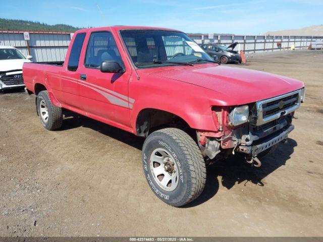  Salvage Toyota Pickup