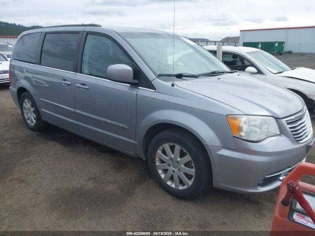  Salvage Chrysler Town & Country