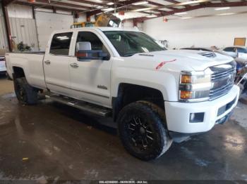  Salvage Chevrolet Silverado 3500