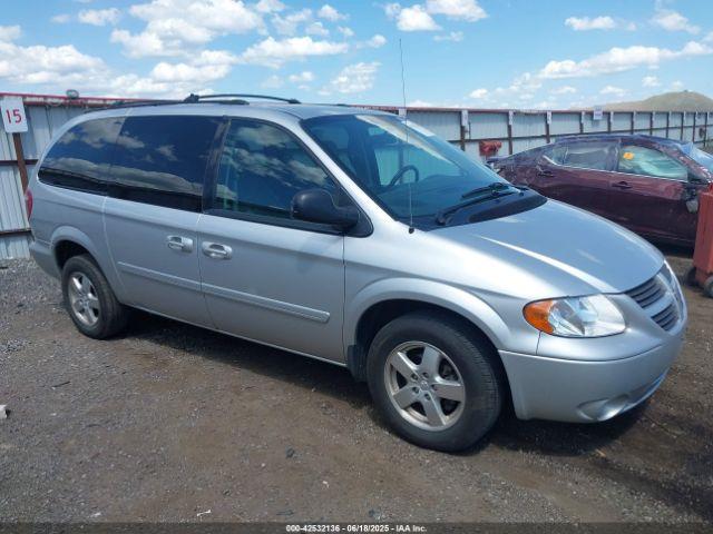  Salvage Dodge Grand Caravan