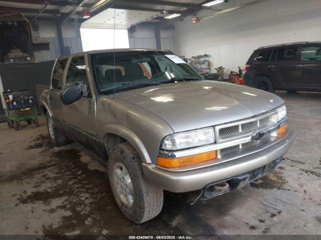  Salvage Chevrolet S-10