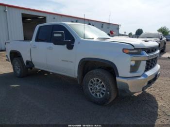  Salvage Chevrolet Silverado 2500