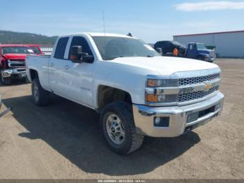  Salvage Chevrolet Silverado 2500