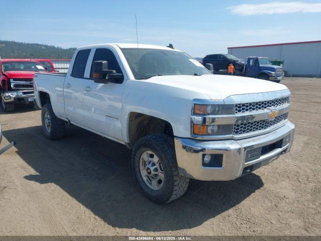  Salvage Chevrolet Silverado 2500