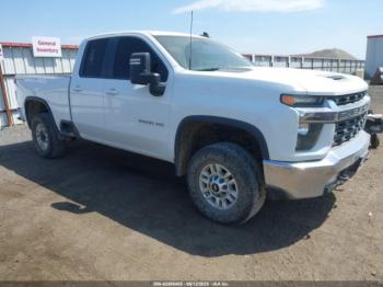  Salvage Chevrolet Silverado 2500