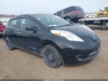  Salvage Nissan LEAF