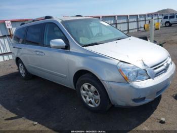  Salvage Kia Sedona
