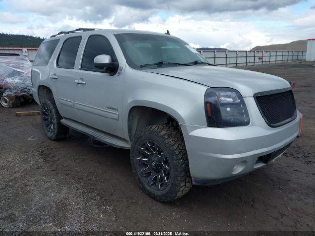  Salvage GMC Yukon