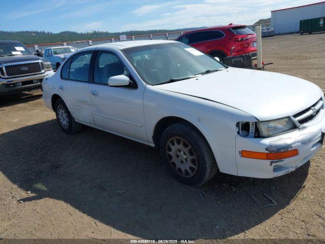  Salvage Nissan Maxima