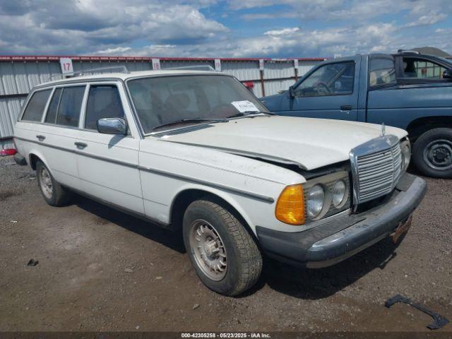  Salvage Mercedes-Benz 240d