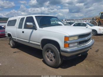  Salvage Chevrolet Gmt