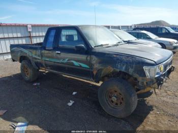  Salvage Toyota Pickup