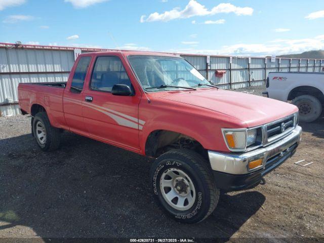  Salvage Toyota Pickup