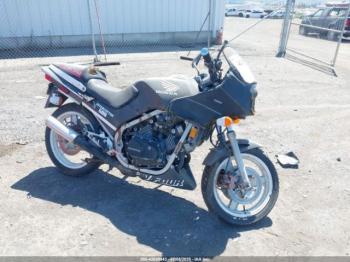  Salvage Honda Vf500