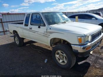  Salvage Toyota Pickup