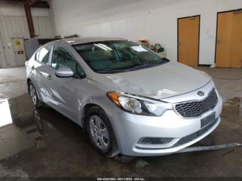  Salvage Kia Forte