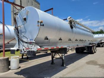  Salvage Warren Feed Trailer