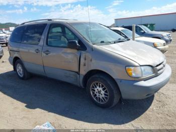  Salvage Toyota Sienna
